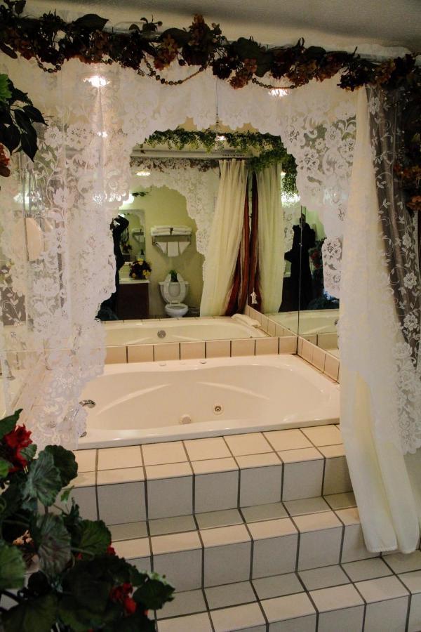 Country Hearth Inn-Юнион-Сити Номер фото